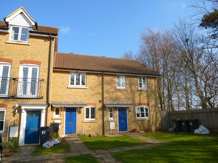 2 Bedroom House To Rent In Chaplains Walk, Chartham, Canterbury, CT4