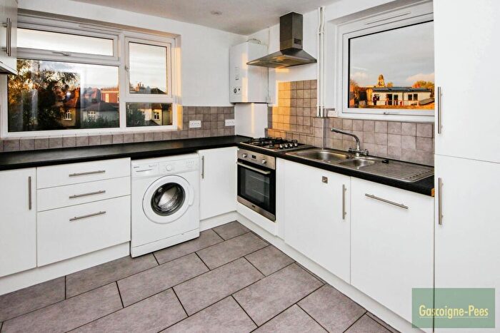 1 Bedroom Apartment To Rent In Penrhyn Road, Kingston Upon Thames, KT1