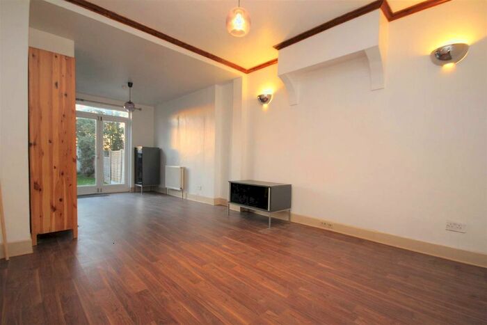 4 Bedroom Terraced House To Rent In Garner Road, London, E17