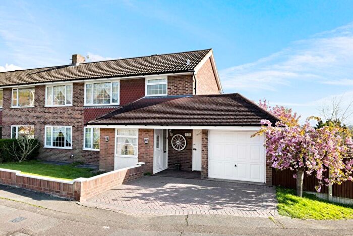 4 Bedroom Semi Detached House For Sale In Downs Road, Folkestone, CT19