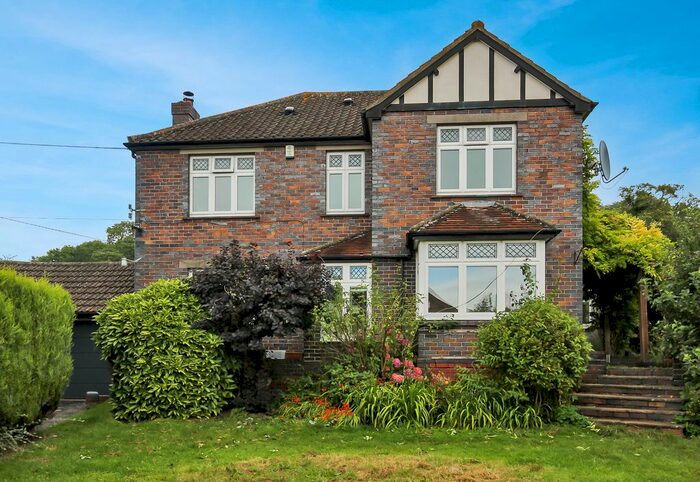 5 Bedroom Detached House To Rent In Haw Lane, Olveston, BS35