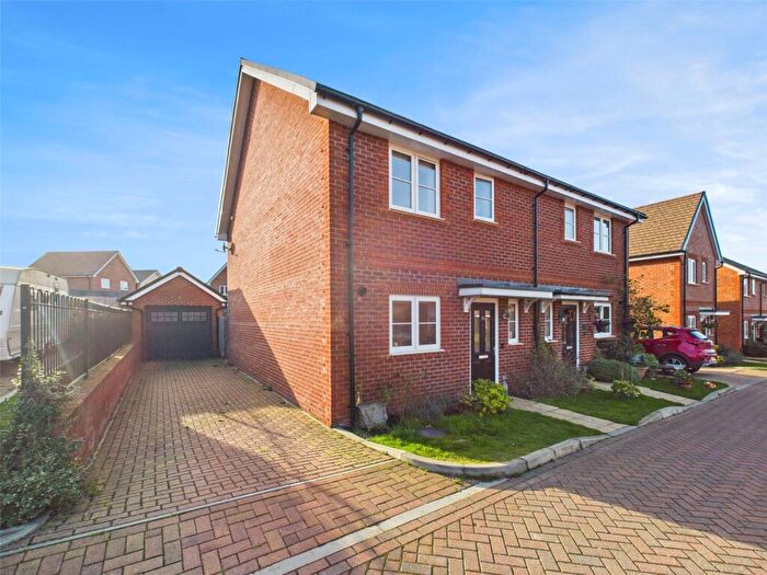 3 Bedroom Semi Detached House For Sale In Moor Close, Chinnor, Oxfordshire, OX39