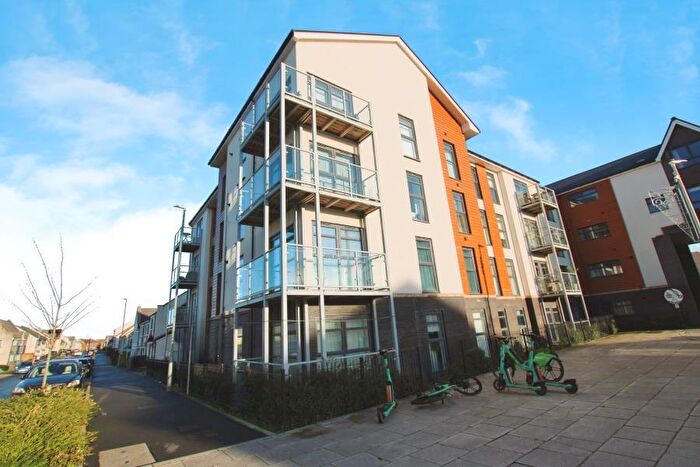 2 Bedroom Apartment To Rent In Wood Street - Charlton Hayes -, BS34