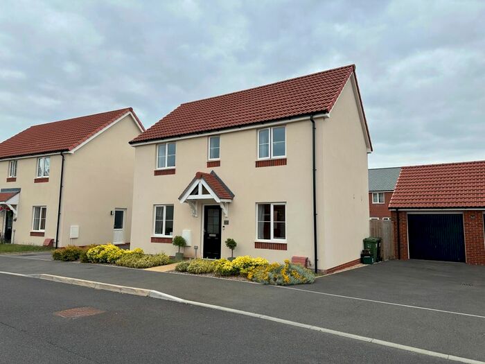 3 Bedroom Detached House To Rent In Luscombe Road, Cotford St. Luke, Taunton, TA4