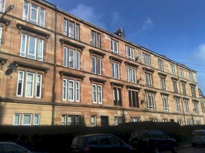 2 Bedroom Flat To Rent In Roslea Drive, Dennistoun, Glasgow, G31