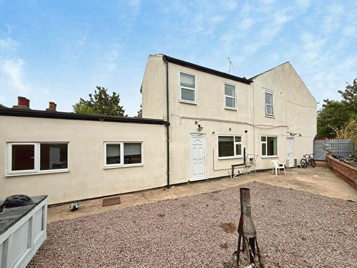 6 Bedroom End Of Terrace House For Sale In Percy Street, Lincoln, Lincolnshire, LN2