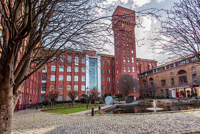 2 Bedroom Flat To Rent In Lexington Building, Bow Quarter, E3