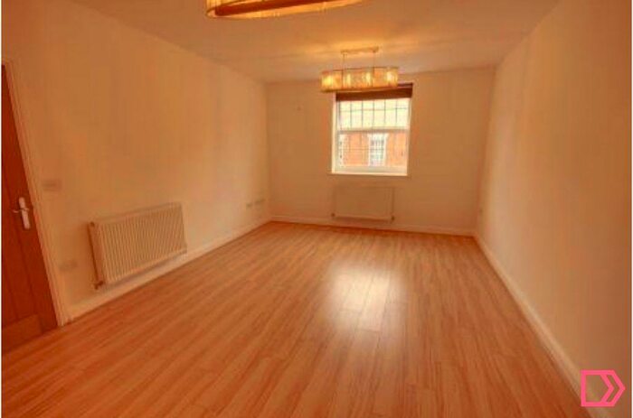 3 Bedroom Flat To Rent In Flemingate House, Flemingate Court, Beverley, North Humberside, HU17
