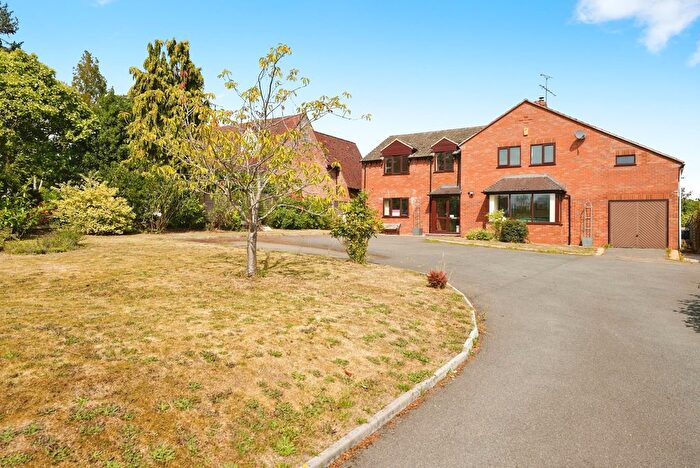 5 Bedroom Detached House For Sale In Atch Lench Road, Church Lench, Evesham, Worcestershire, WR11