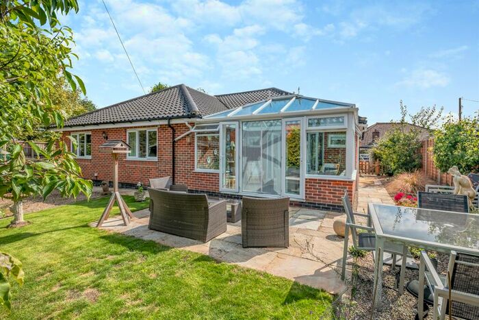 3 Bedroom Detached Bungalow For Sale In Mill Road, Ashby St. Mary, Norwich, NR14