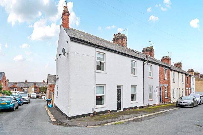 3 Bedroom Terraced House For Sale In Diamond Place, Harrogate, HG1