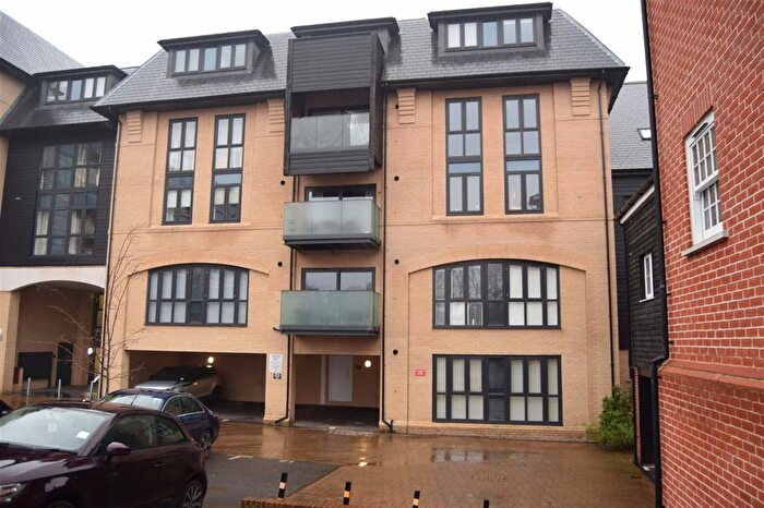 2 Bedroom Flat For Sale In Armstrong Gibbs Court, The Causeway, Chelmsford, CM2