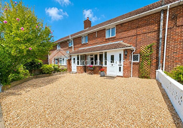 3 Bedroom Terraced House For Sale In Winston Way, Ringwood, BH24