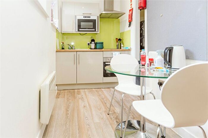 1 Bedroom Maisonette To Rent In Crown House, - Prince Street, City Centre, Bristol, BS1