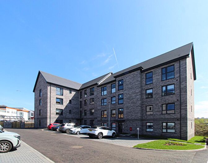 2 Bedroom Flat To Rent In Flockhart Drive, Glasgow, G64