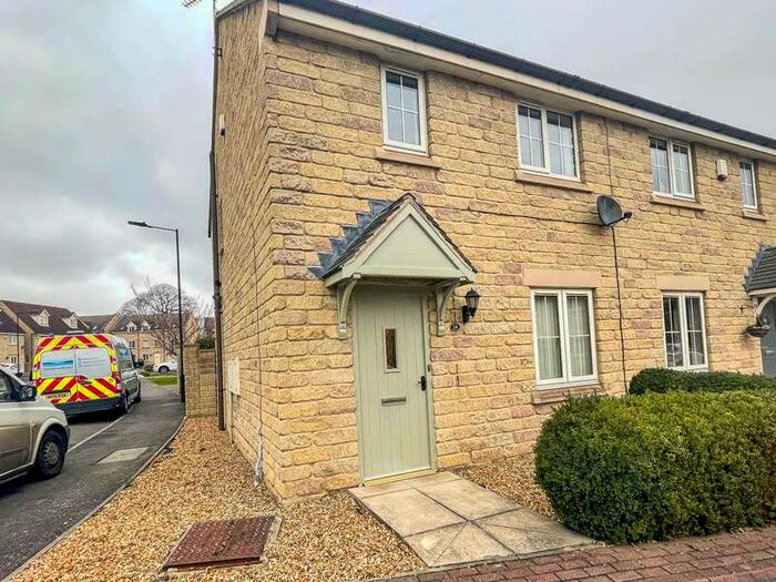 3 Bedroom Semi-Detached House To Rent In Alderford Drive, Woodfield Plantation, Balby, DN4