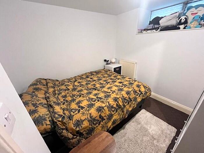 1 Bedroom House To Rent In Lower Lux Street, Liskeard, PL14