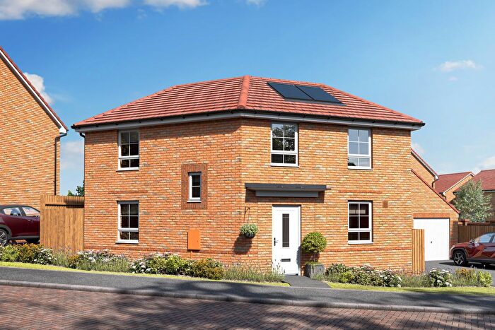 3 Bedroom End Terrace House For Sale In "Lutterworth" At Long Chaulden, Chaulden, Hemel Hempstead, HP1