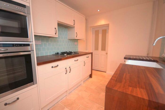 4 Bedroom End Of Terrace House To Rent In Cardigan Gardens, Reading, RG1