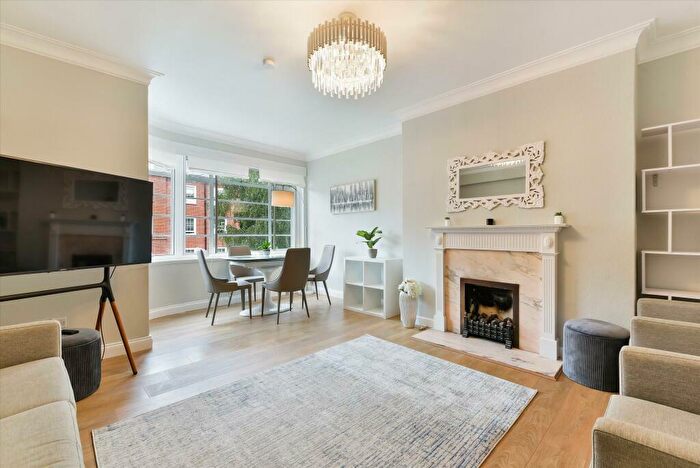 2 Bedroom Apartment To Rent In Haverstock Hill, Belsize Park, NW3
