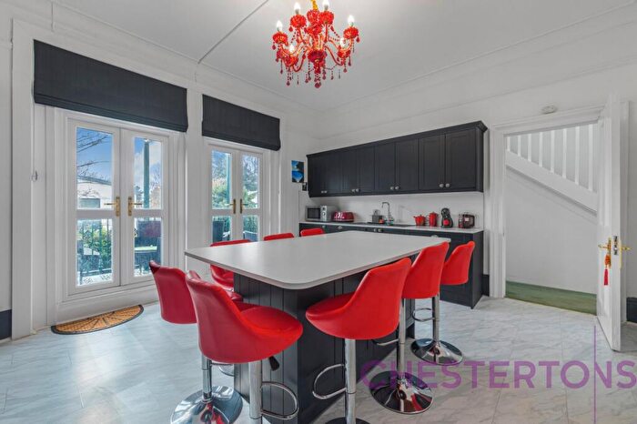 4 Bedroom Semi Detached House To Rent In Shooters Hill Road, Canary Wharf, SE3