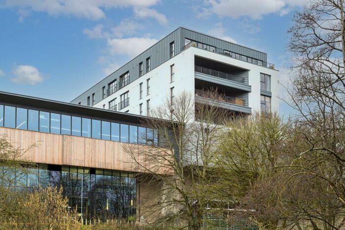 2 Bedroom Apartment To Rent In Riverside View, Keynsham, BS31