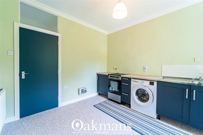 1 Bedroom Flat To Rent In Carlyle Road, Edgbaston, Birmingham, B16