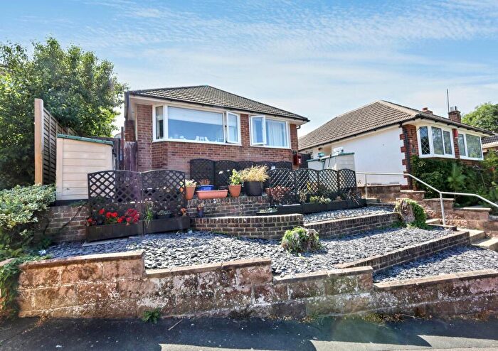 2 Bedroom Detached House For Sale In Dean Gardens, Portslade, Brighton & Hove, BN41