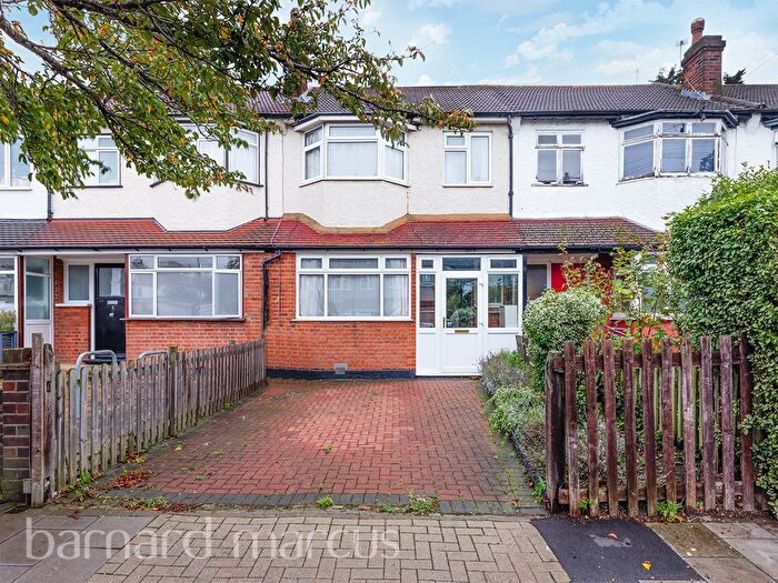 3 Bedroom Terraced House For Sale In Glenister Park Road, London, SW16