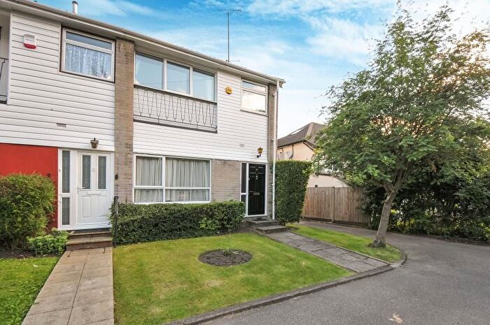 3 Bedroom Semi-Detached House To Rent In Ivy Walk, Rickmansworth Road, Northwood, HA6