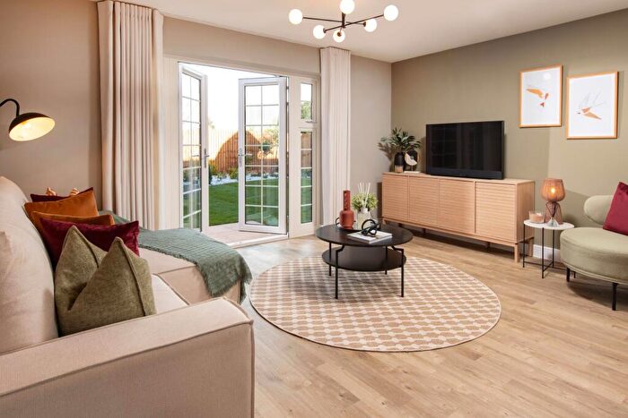 4 Bedroom Semi-Detached House For Sale In Hunnington, Worcestershire, B62