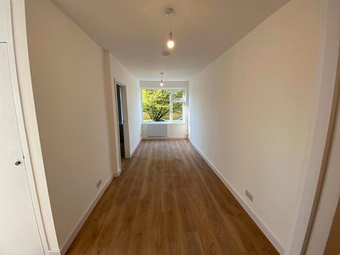 1 Bedroom Flat To Rent In Lyndale Road, Coventry, CV5
