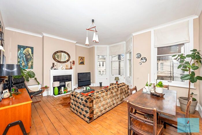 3 Bedroom Maisonette For Sale In Stanford Road, Brighton, BN1