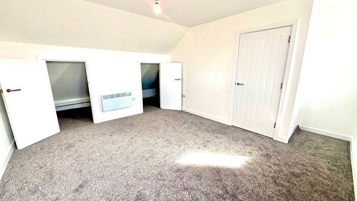 3 Bedroom Property To Rent In Derbyshire Lane, Sheffield, S8