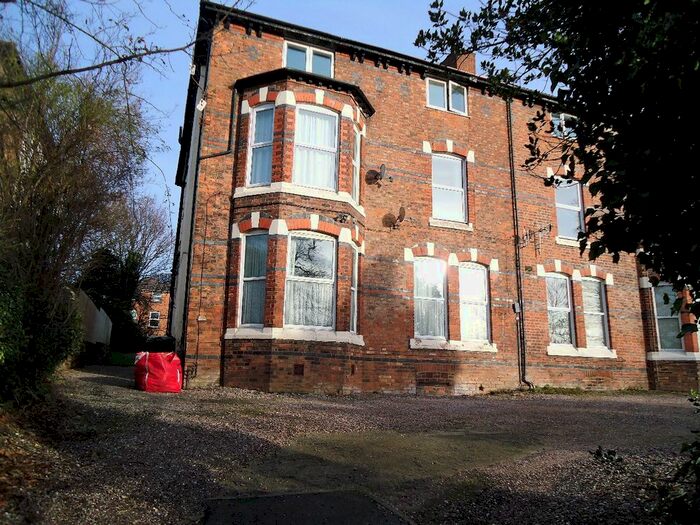 2 Bedroom Flat To Rent In Old Chester Road, Bebington, CH42