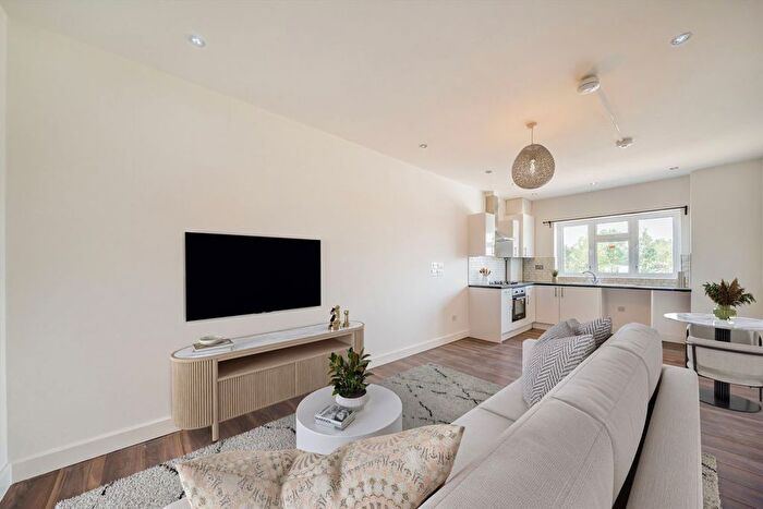 1 Bedroom Flat To Rent In Worsley Bridge Road, Lower Sydenham, SE26