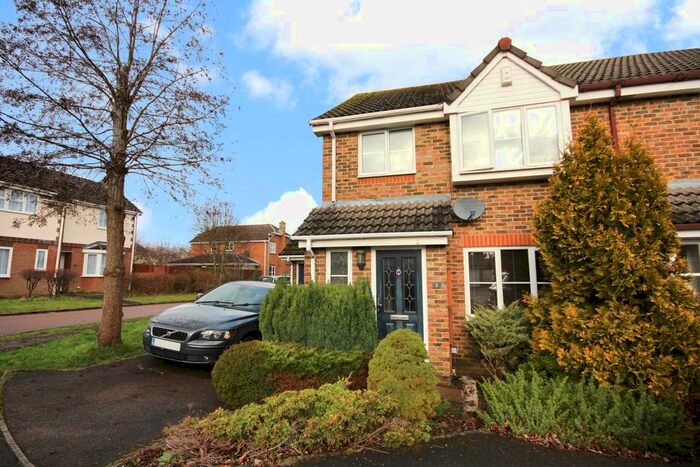 3 Bedroom End Of Terrace House To Rent In Woodhouse Street, Temple Park RG42