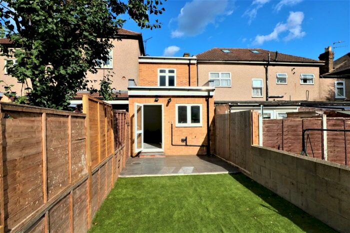 2 Bedroom Terraced House To Rent In Norfolk Road, Ilford, IG3