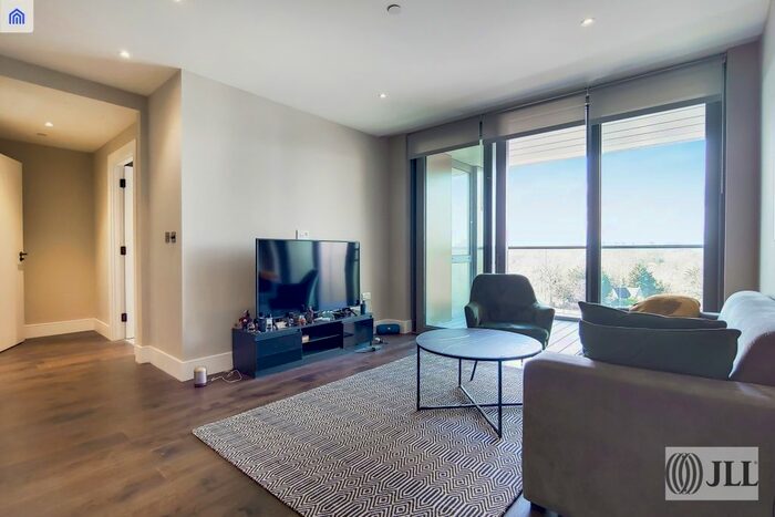 1 Bedroom Flat To Rent In Palmer Road, London, SW11