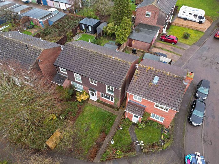 3 Bedroom Semi-Detached House For Sale In Pippin Walk, Hardwick, CB23