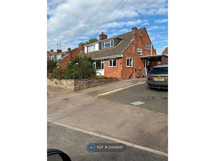 3 Bedroom Semi-Detached House To Rent In Sideleigh Road, Bodicote, Banbury, OX15