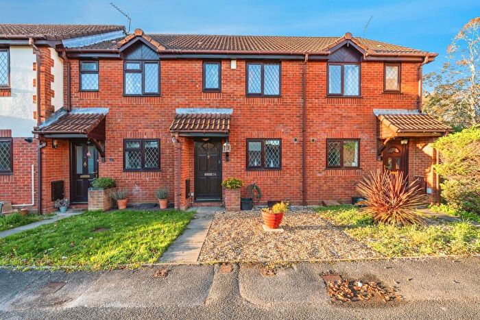 2 Bedroom Terraced House For Sale In Winchester Way, Totton, Southampton, SO40