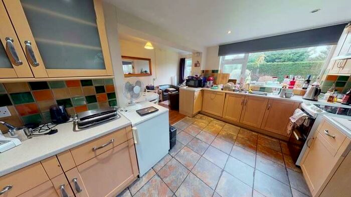 4 Bedroom Semi-Detached House To Rent In Trelawn Crescent, Headingley, Leeds, LS6