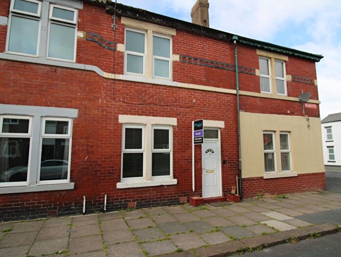 2 Bedroom Property To Rent In Walmsley Street, Fleetwood, FY7