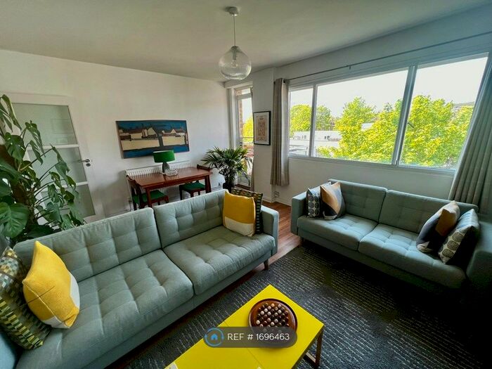 2 Bedroom Flat To Rent In Pemberton Gardens, London, N19