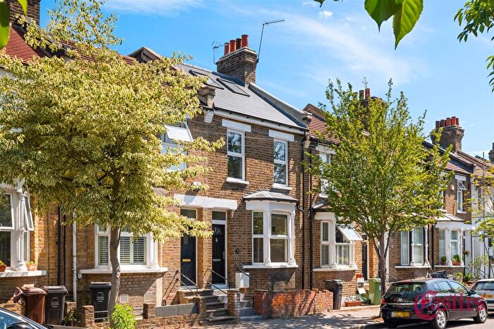 4 Bedroom Terraced House For Sale In Bushberry Road, E9
