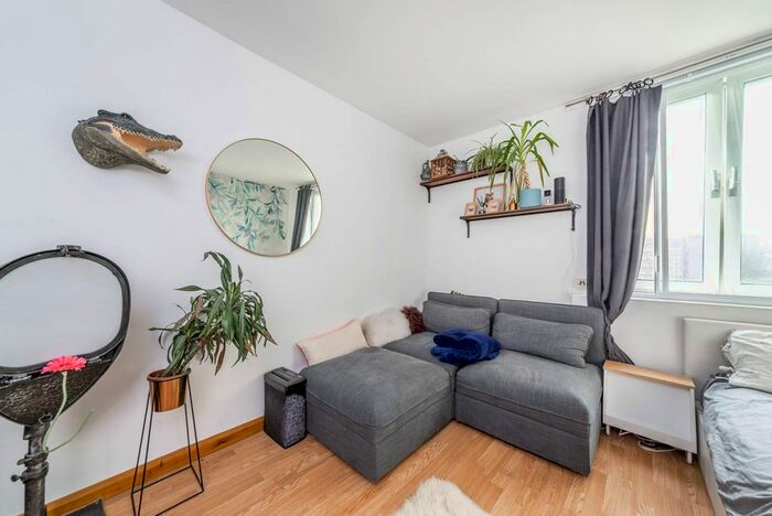Studio To Rent In Augustus Street, Regent's Park, London, NW1