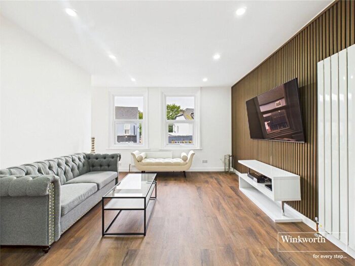 3 Bedroom Apartment To Rent In Wokingham Road, Reading, Berkshire, RG6