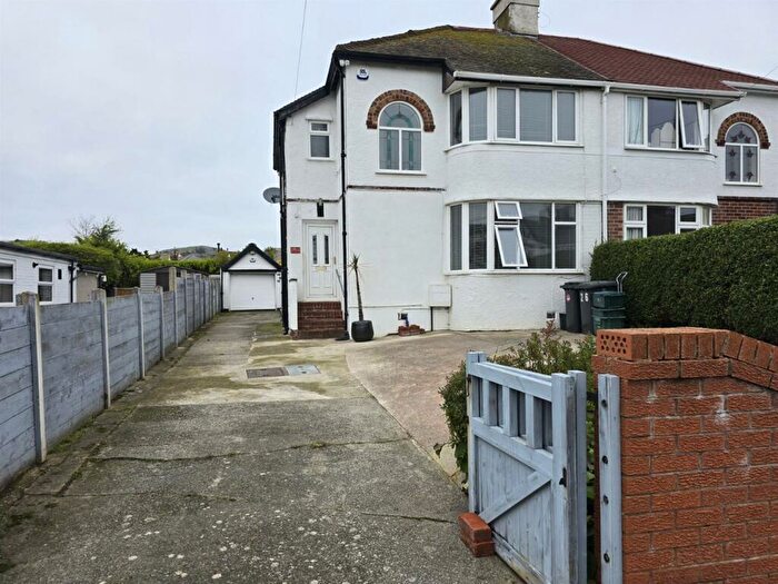 3 Bedroom Semi-Detached House To Rent In Maesgwyn Road, Penrhyn Bay, Llandudno, LL30