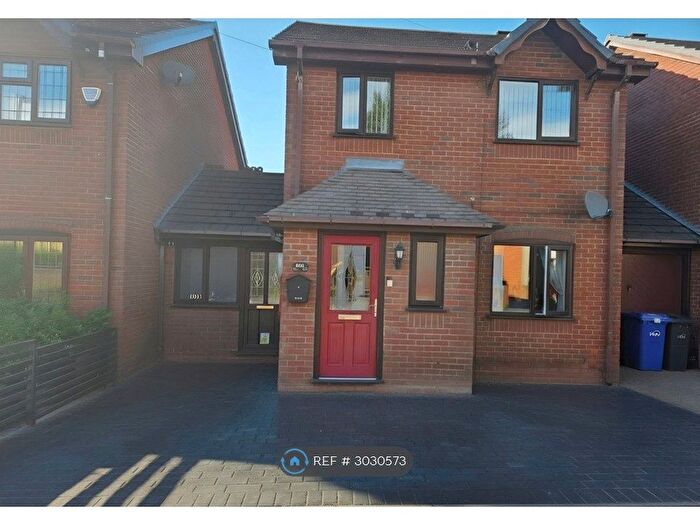 3 Bedroom Detached House To Rent In New St, Dudley, DY3
